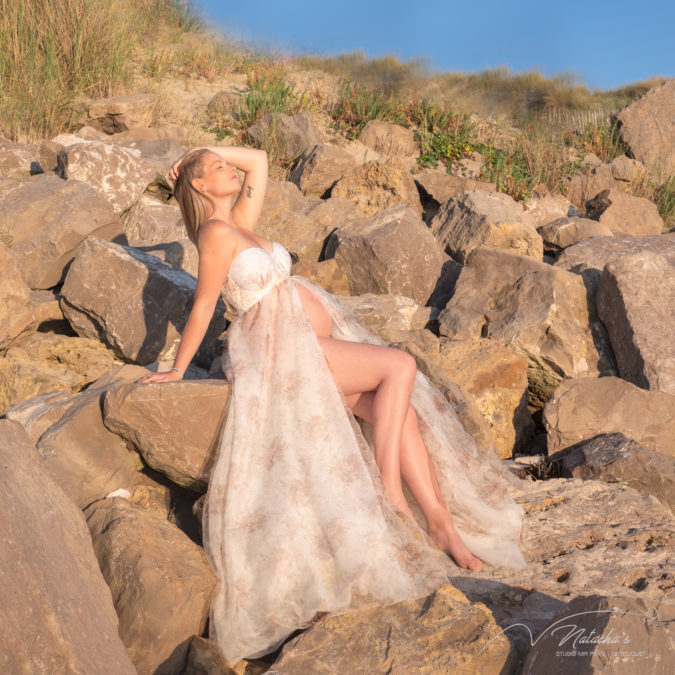 Shooting photo grossesse sur la plage du Touquet 