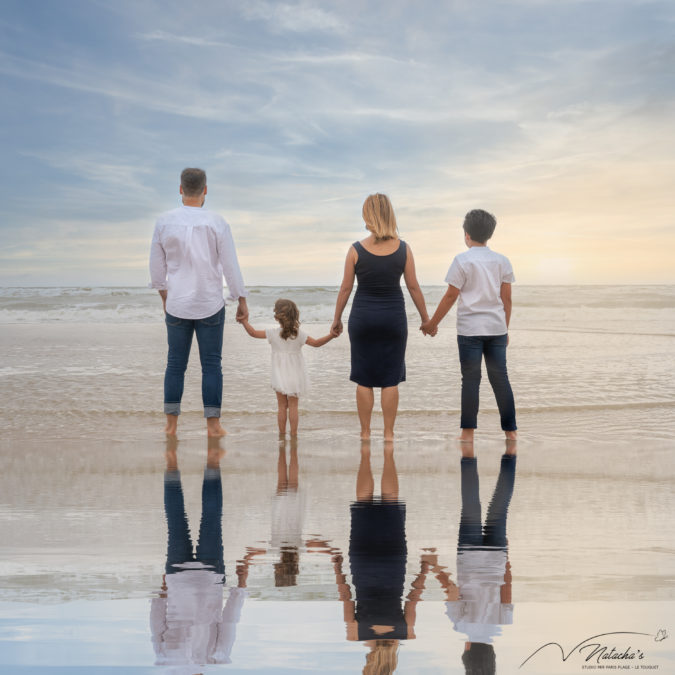 Photos de famille en extérieur sur la plage du Touquet